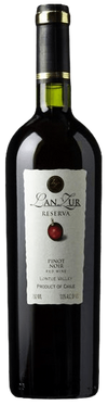Bottle of Lanzur Reserva Pinot Noir 2020 750 ML, a Chilean red wine with a sleek label and ruby hue, ideal for light dishes and elegant occasions.